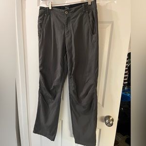 Mountain hard wear men’s gray climbing or casual pants 32 x 31